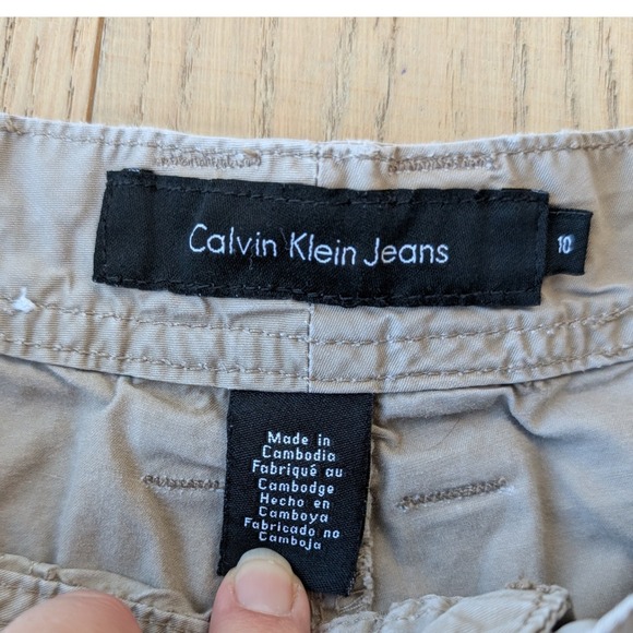 Calvin Klein Jeans Women Beige cotton Cargo Shorts Size 10 Utility Casual Summer - Picture 2 of 7
